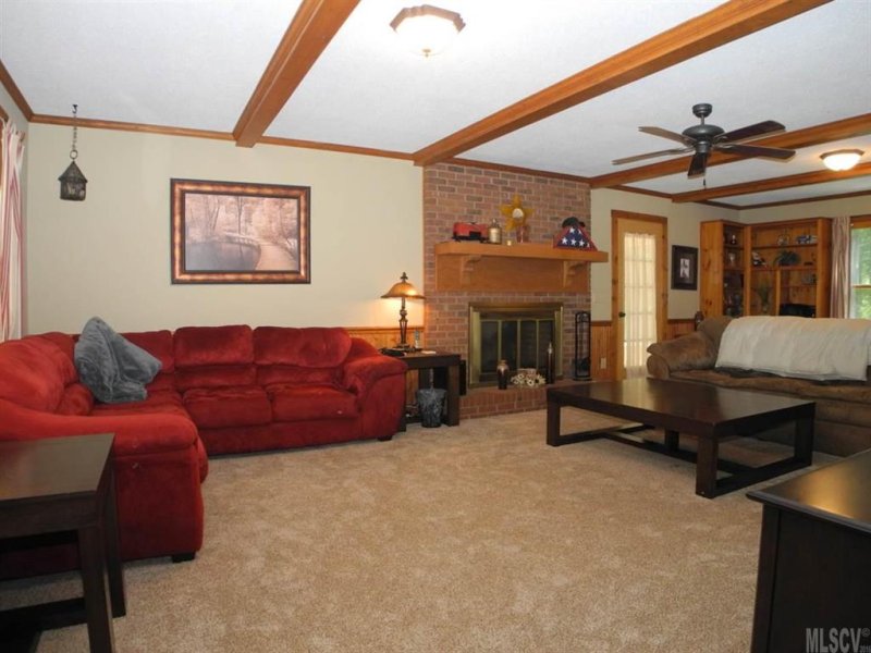 Property image 2 at 2651 Fallen Oak Trail, Lincolnton, NC 28092