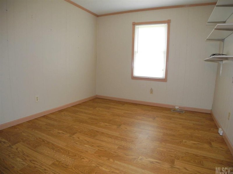 Property image 3 at 1070 Bexley Lane, Lincolnton, NC 28092
