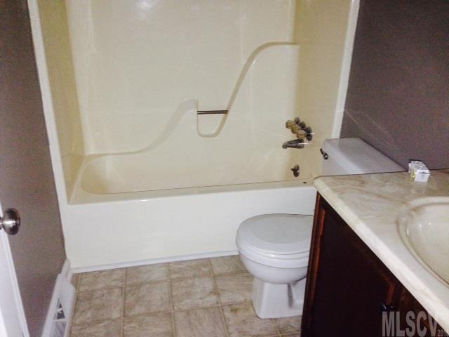 Property image 4 at 3471 Yorkland Drive, Hickory, NC 28601
