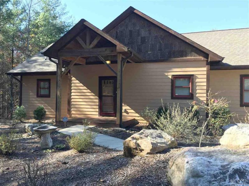 Property image 2 at 1643 Nob Hill Lane, Collettsville, NC 28611