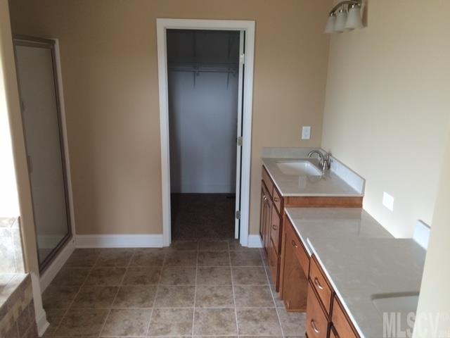 Property image 4 at 920 Oak Ridge Farms Circle, Newton, NC 28658