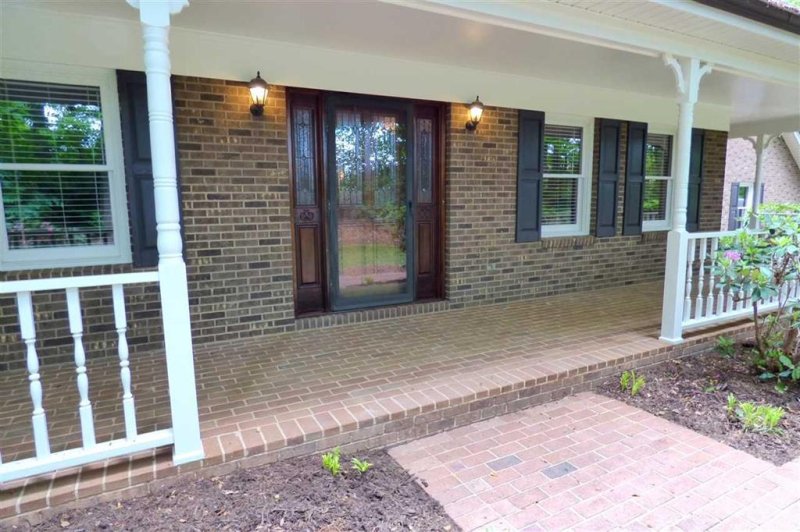 Property image 2 at 1015 Rolling Green Drive, Newton, NC 28658