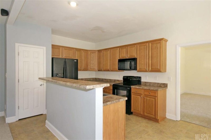 Property image 4 at 110 Homewood Lane, Statesville, NC 28625