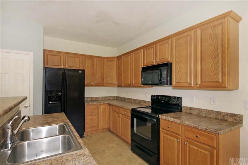 Property image 5 at 110 Homewood Lane, Statesville, NC 28625