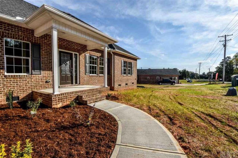 Property image 2 at 2320 Fay Jones Road, Denver, NC 28037