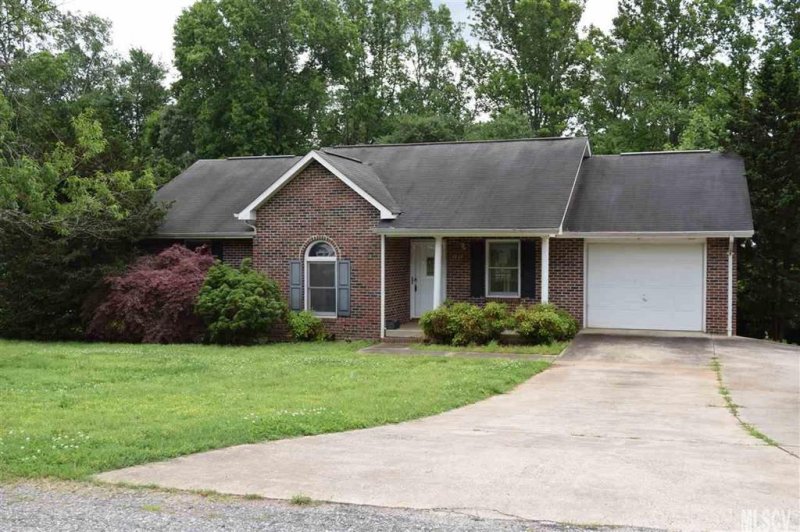 Property image 3 at 4739 33rd St Drive, Hickory, NC 28601