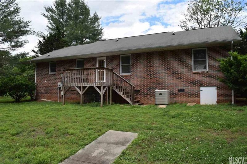 Property image 4 at 4739 33rd St Drive, Hickory, NC 28601