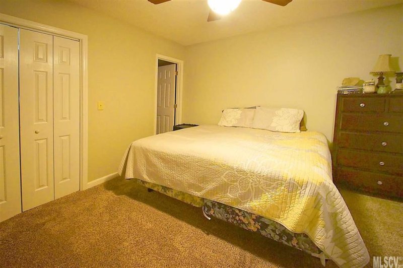 Property image 4 at 1560 Fairway Acres Road, Lenoir, NC 28645