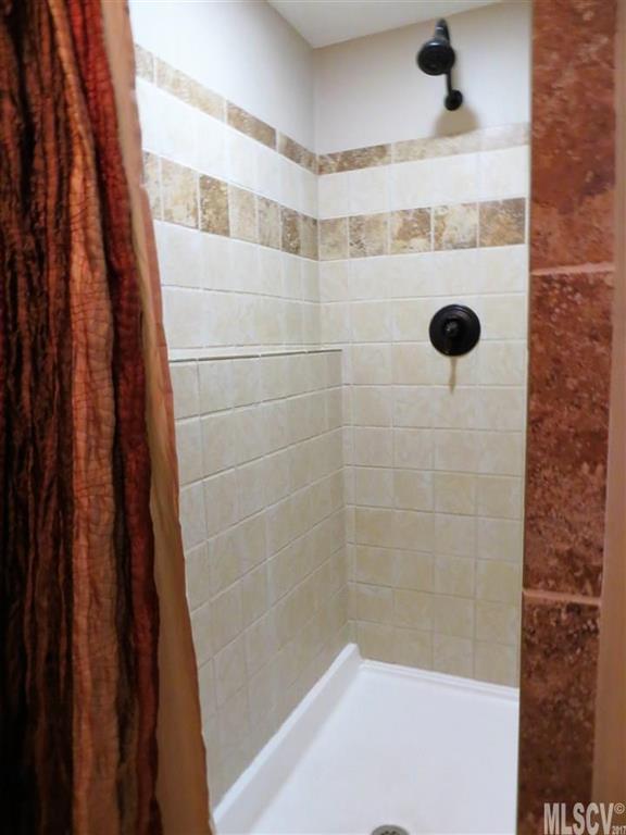 Property image 4 at 413 Parlier Avenue, Conover, NC 28613