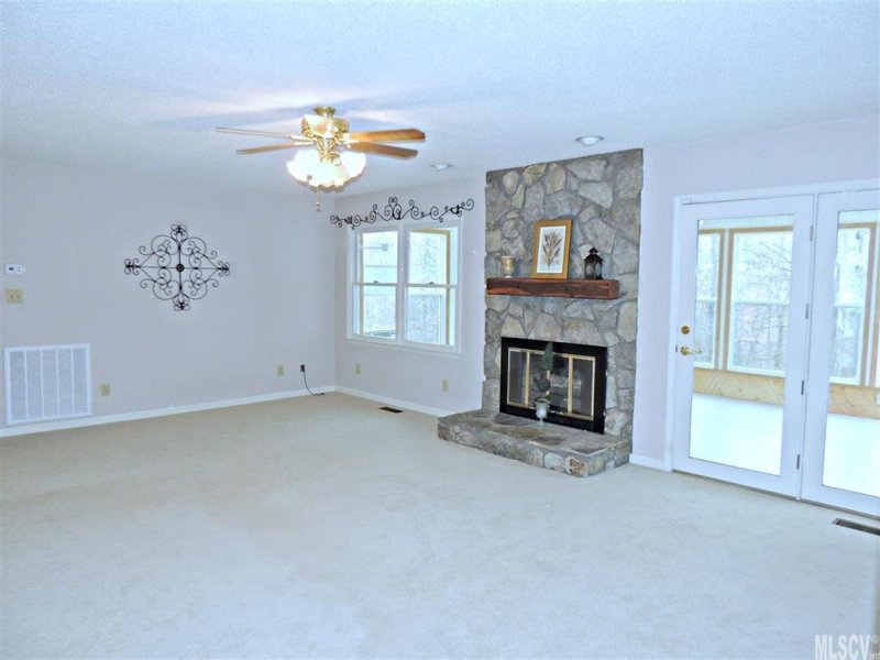 Property image 3 at 4749 33rd St Drive, Hickory, NC 28601