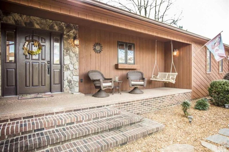 Property image 2 at 4076 Hemingway Drive, Hickory, NC 28601