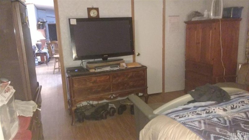 Property image 4 at 5439 Pembrooke Drive, Granite Falls, NC 28630