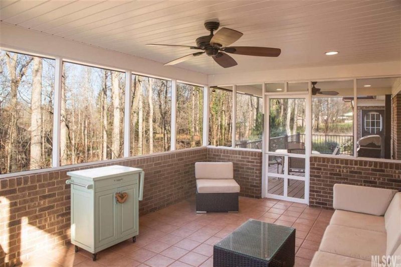 Property image 5 at 1015 Rolling Green Drive, Newton, NC 28658