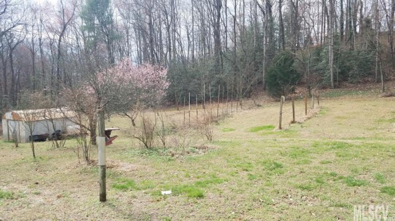 Property image 2 at 103 Dogwood Court, Morganton, NC 28655