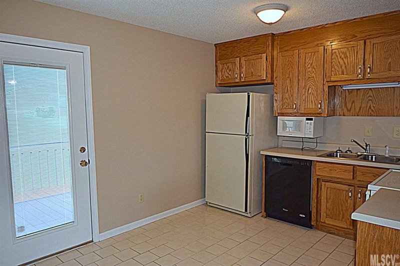 Property image 3 at 835 Crystal Spring Drive, Lincolnton, NC 28092