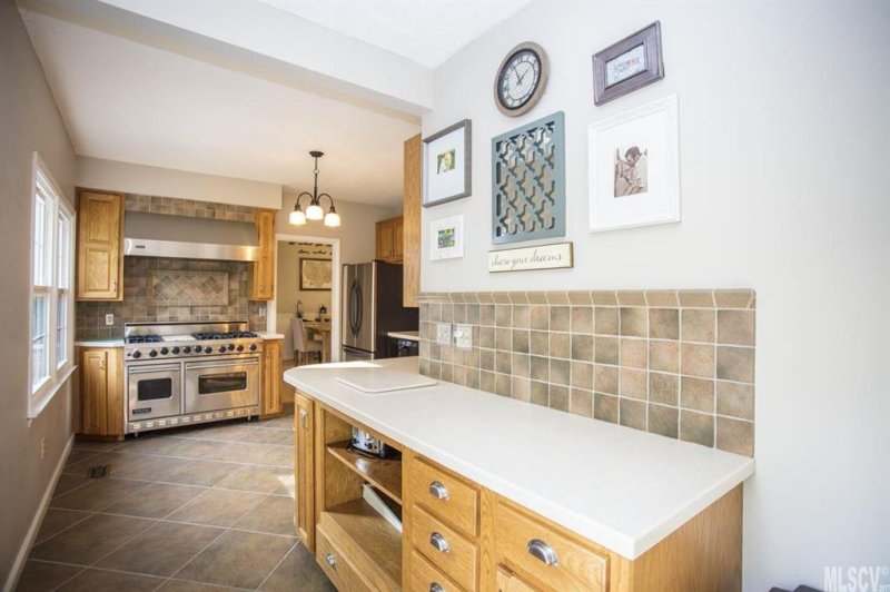 Property image 5 at 2940 5th Street Place, Hickory, NC 28601