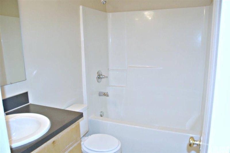 Property image 4 at 4955 Gateway Drive, Claremont, NC 28610