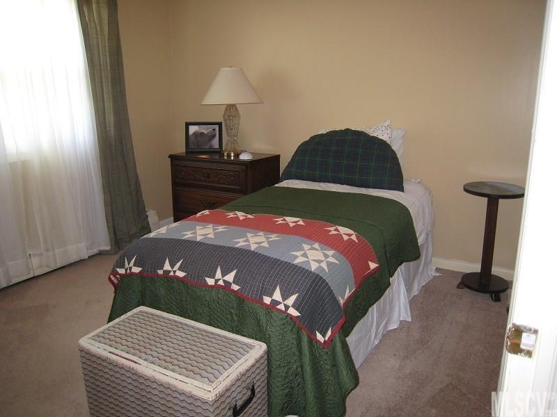 Property image 4 at 1404 36th Avenue Drive, Hickory, NC 28601