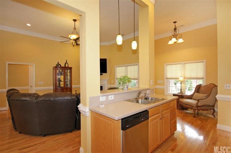 Property image 3 at 812 4th Street, Conover, NC 28613