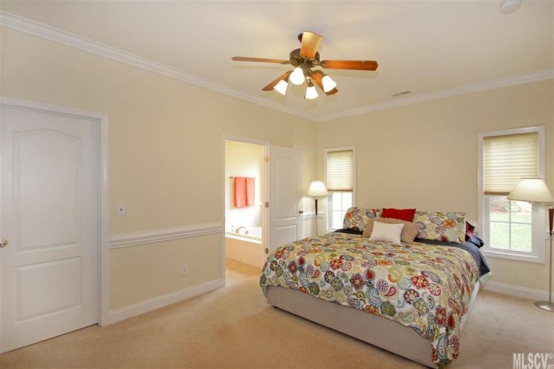 Property image 4 at 812 4th Street, Conover, NC 28613