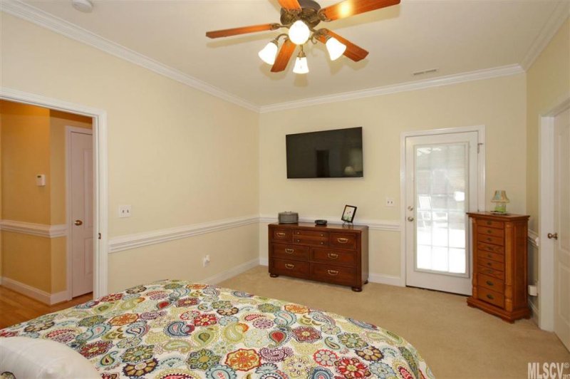 Property image 5 at 812 4th Street, Conover, NC 28613