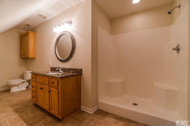 Property image 3 at 4217 Hemingway Drive, Hickory, NC 28601