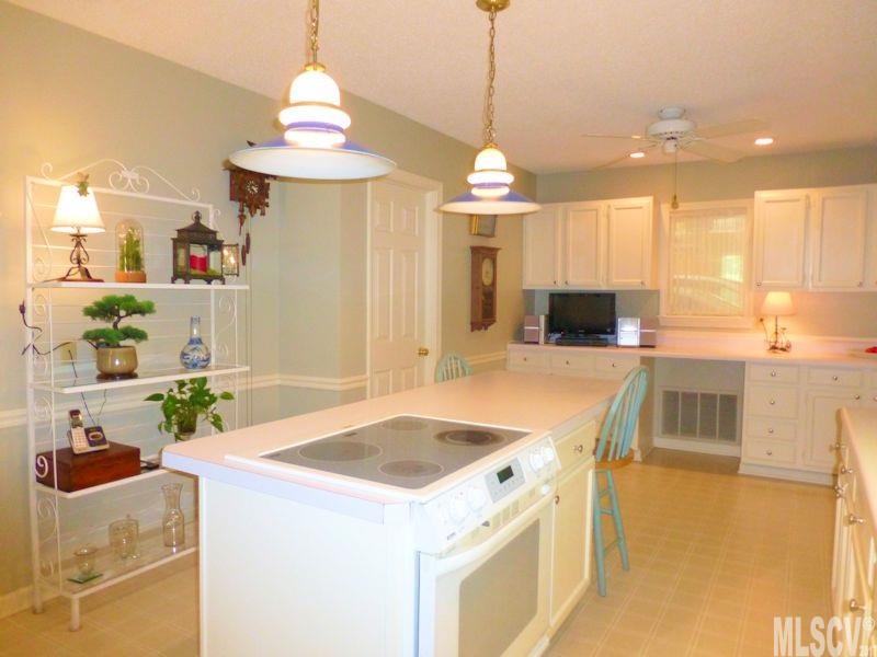 Property image 3 at 3230 14th Street Circle, Hickory, NC 28601