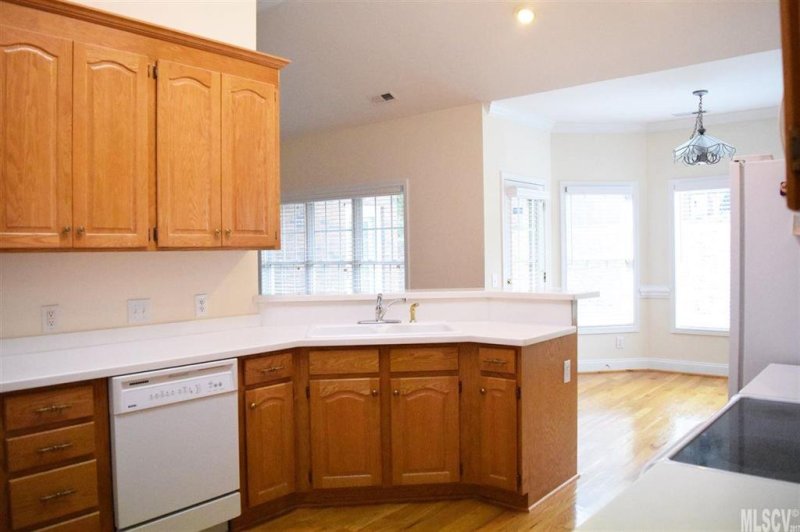 Property image 5 at 903 4th Street, Conover, NC 28613