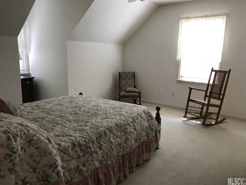 Property image 5 at 1427 34th Ave Lane, Hickory, NC 28601