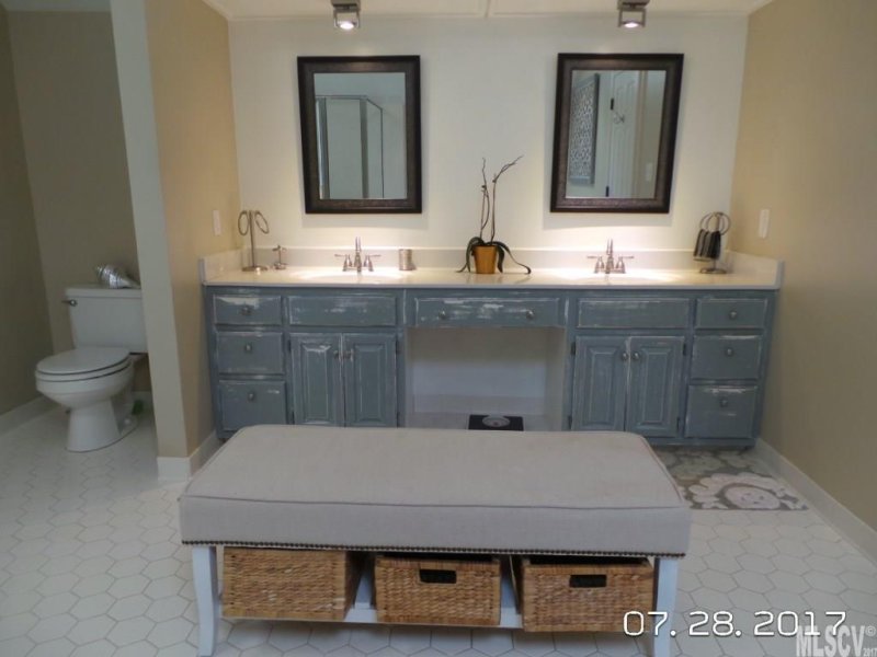 Property image 5 at 949 38th Avenue, Hickory, NC 28601