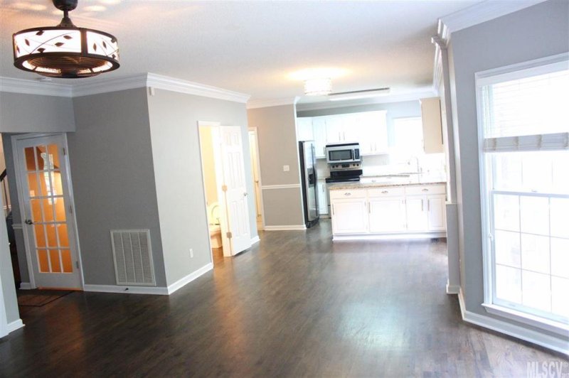 Property image 3 at 216 31st Avenue Court, Hickory, NC 28601