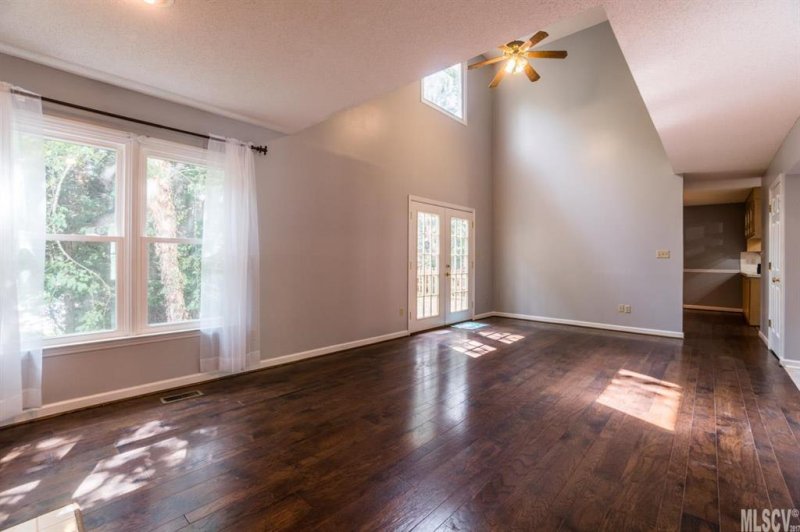 Property image 4 at 22 31st Avenue Court, Hickory, NC 28601