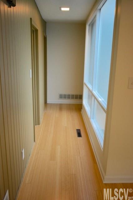 Property image 3 at 1069 5th Avenue Court, Hickory, NC 28601