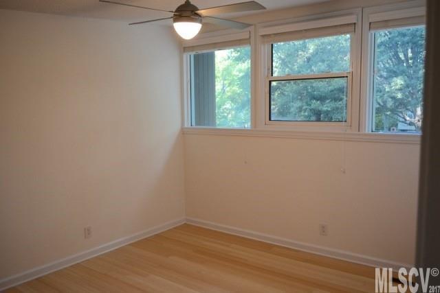 Property image 4 at 1069 5th Avenue Court, Hickory, NC 28601