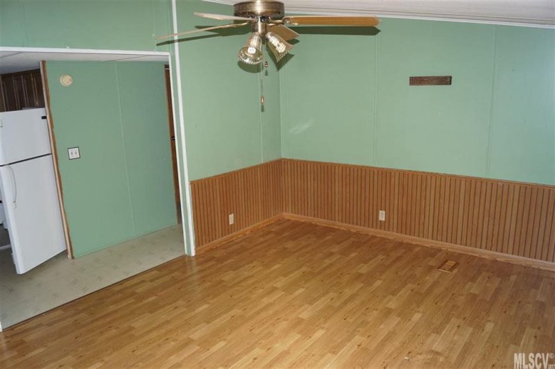 Property image 4 at 3408 Stony Brook Circle, Newton, NC 28658