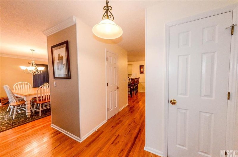 Property image 2 at 3916 Shakespear Drive, Hickory, NC 28601