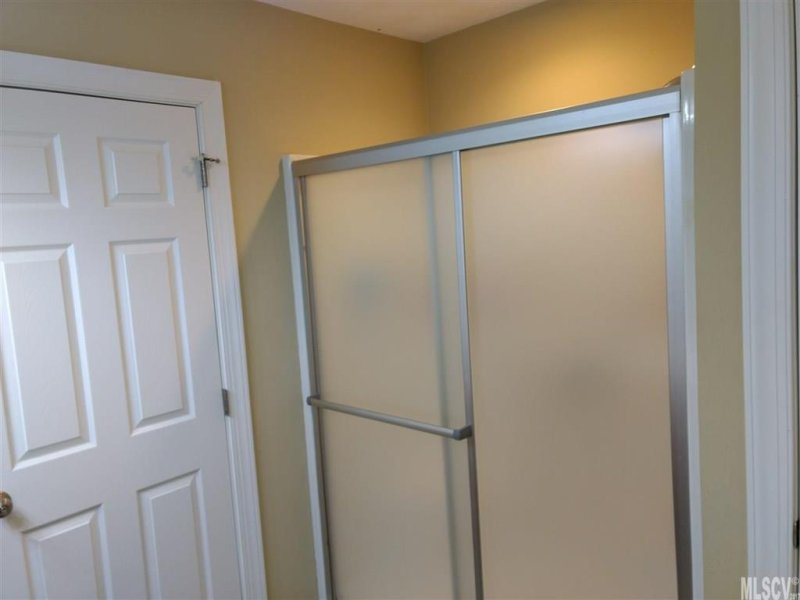 Property image 3 at 4732 Braxton Gate Lane, Hickory, NC 28602