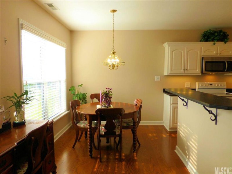 Property image 3 at 3131 9th Street Drive, Hickory, NC 28601