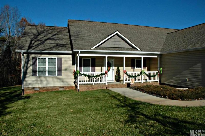 Property image 2 at 4457 Briarcreek Road, Maiden, NC 28650