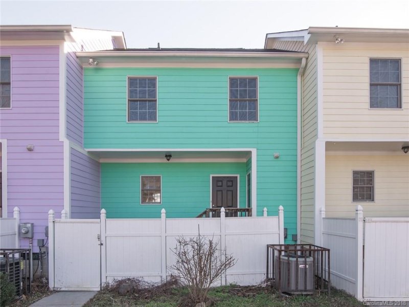 Property image 2 at 2016 Lasalle Street, Charlotte, NC 28216