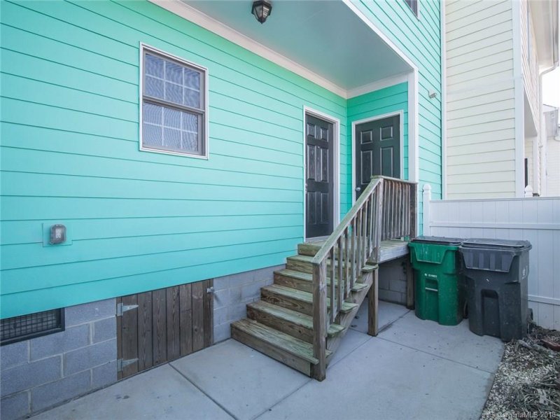 Property image 3 at 2016 Lasalle Street, Charlotte, NC 28216