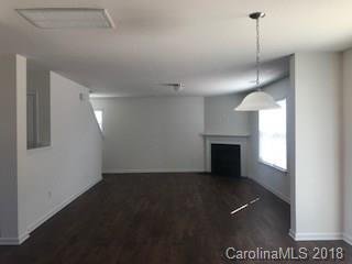 Property image 5 at 6407 Maple Creek Court, Charlotte, NC 28216