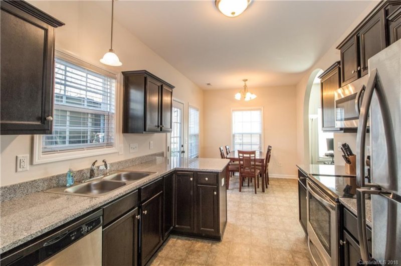 Property image 5 at 208 Makayla Court, Fort Mill, SC 29715