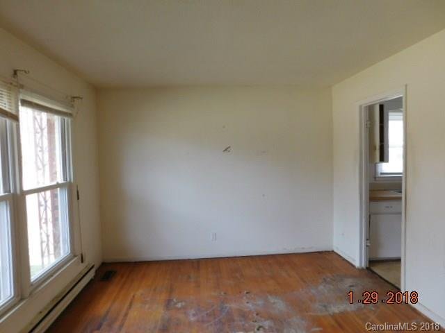 Property image 4 at 701 Tom Hunter Road, Charlotte, NC 28213