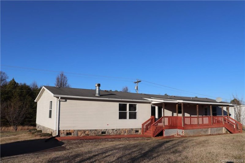 Property image 5 at 2128 Quarter Crest Drive, Newton, NC 28658