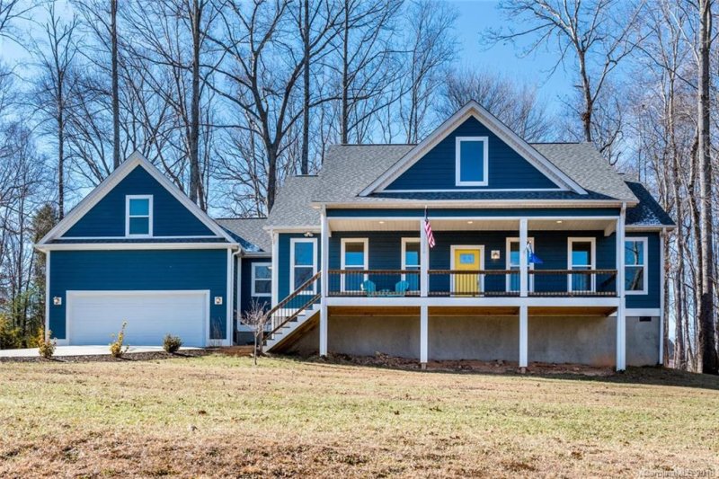 15 Copper Mill Court