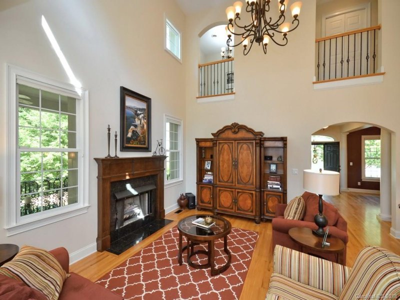 Property image 3 at 390 Mistletoe Trail, Hendersonville, NC 28791