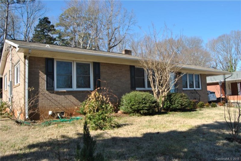 Property image 2 at 2209 Linda Street, Gastonia, NC 28054