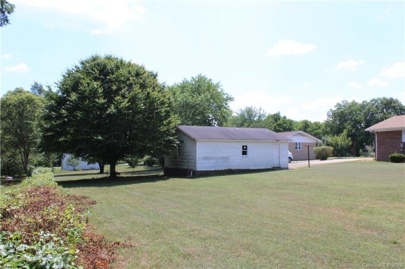 Property image 5 at 165 Majolica Road, Salisbury, NC 28147