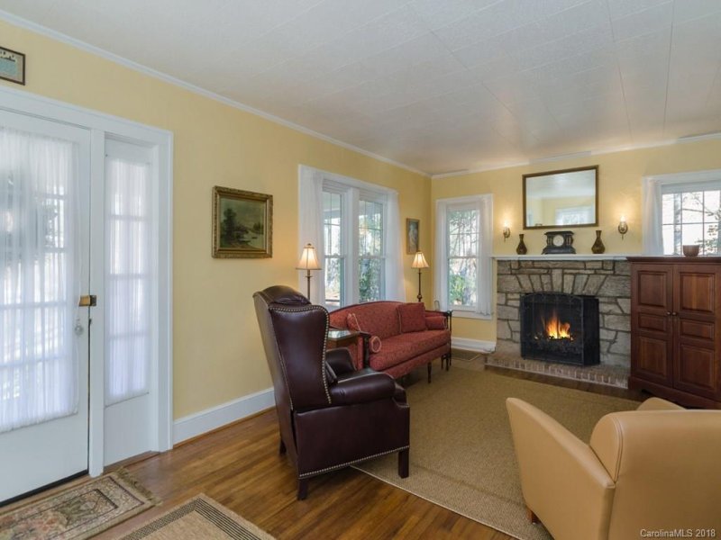 Property image 4 at 40 White Oak Road, Arden, NC 28704